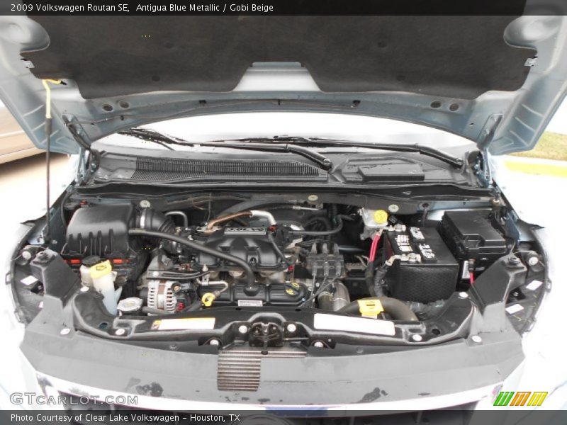 Antigua Blue Metallic / Gobi Beige 2009 Volkswagen Routan SE