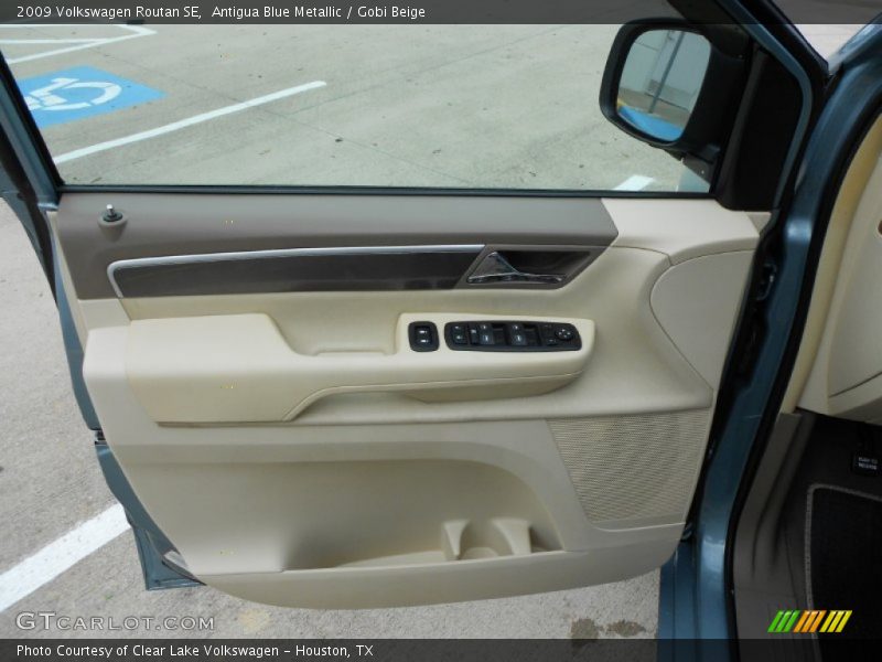 Antigua Blue Metallic / Gobi Beige 2009 Volkswagen Routan SE