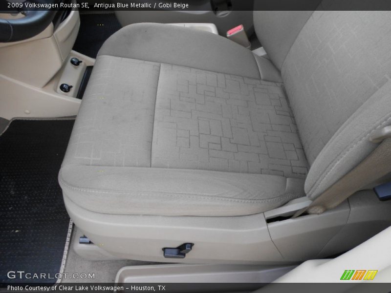 Antigua Blue Metallic / Gobi Beige 2009 Volkswagen Routan SE