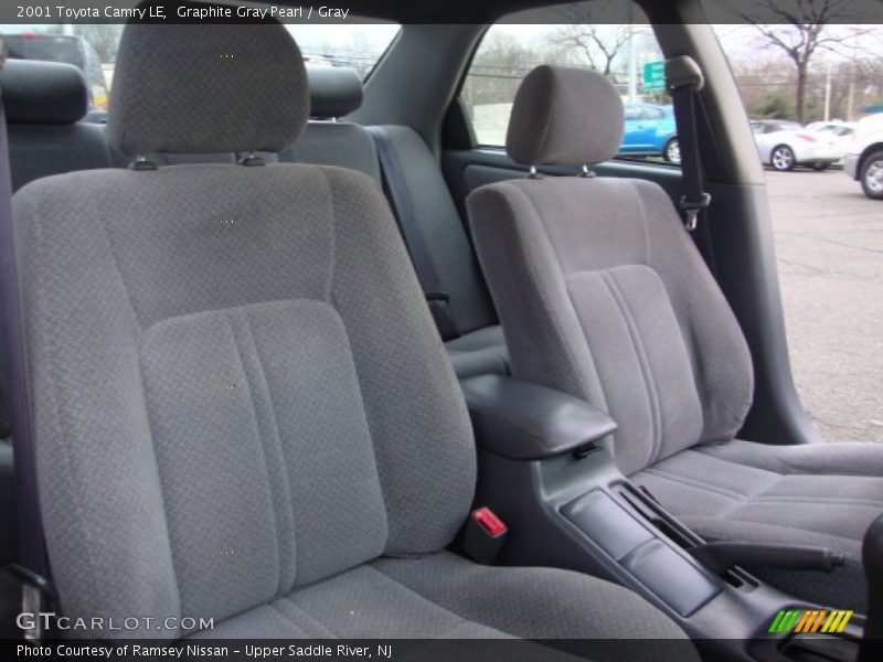 Graphite Gray Pearl / Gray 2001 Toyota Camry LE