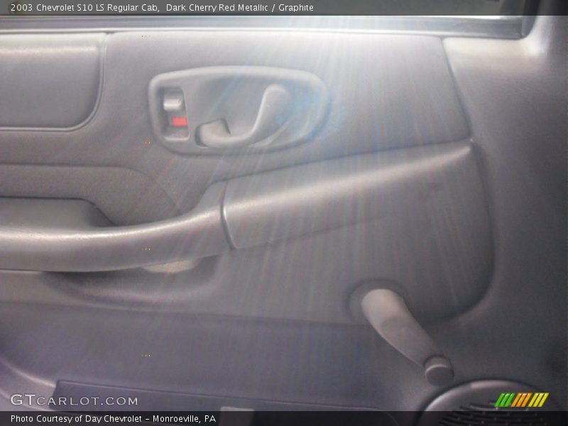 Dark Cherry Red Metallic / Graphite 2003 Chevrolet S10 LS Regular Cab