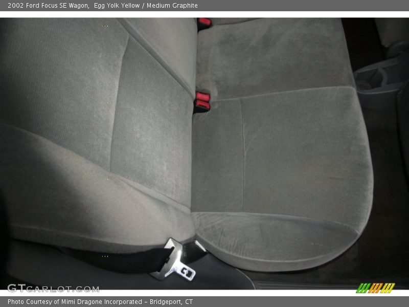 Egg Yolk Yellow / Medium Graphite 2002 Ford Focus SE Wagon