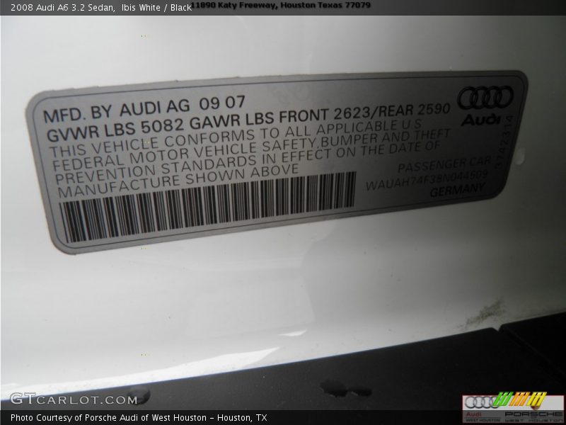 Ibis White / Black 2008 Audi A6 3.2 Sedan