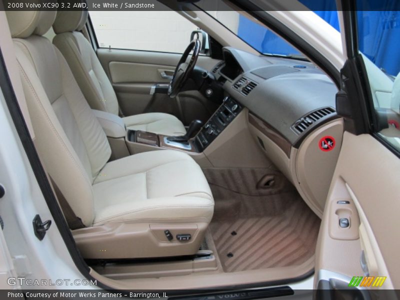 Ice White / Sandstone 2008 Volvo XC90 3.2 AWD