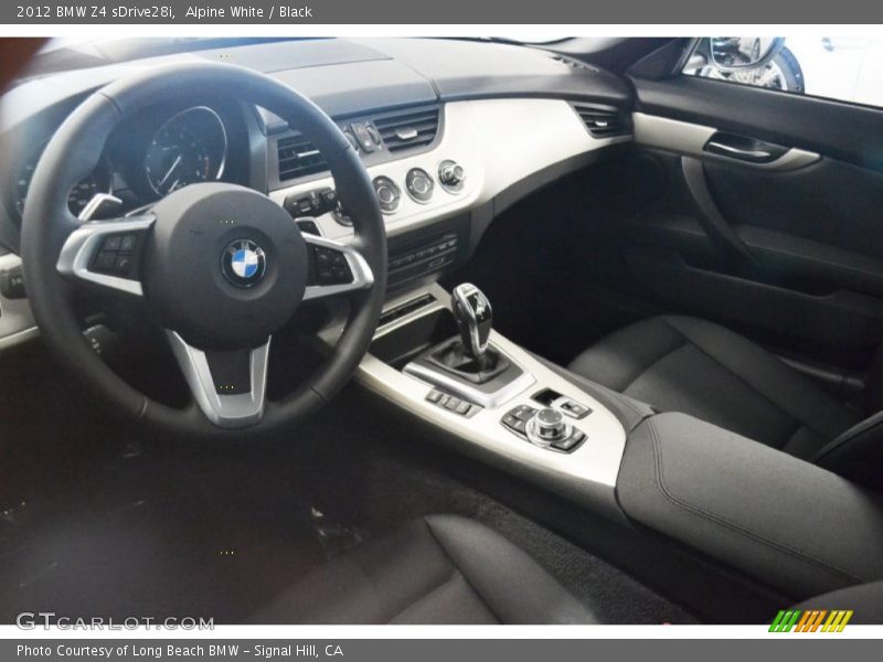 Alpine White / Black 2012 BMW Z4 sDrive28i