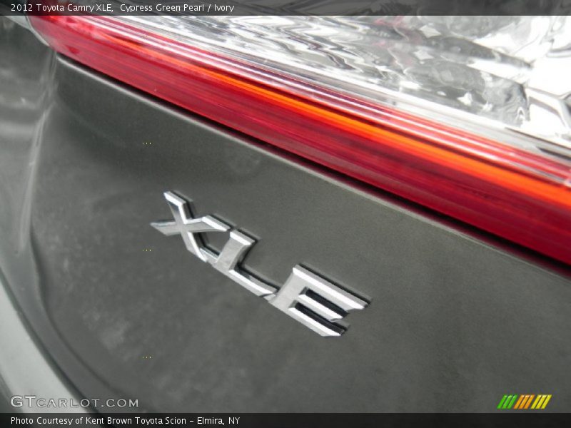 Cypress Green Pearl / Ivory 2012 Toyota Camry XLE