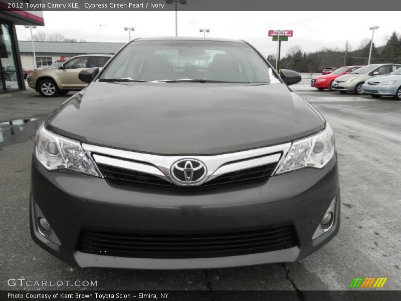 Cypress Green Pearl / Ivory 2012 Toyota Camry XLE