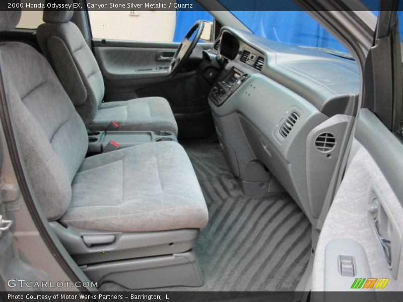 Canyon Stone Silver Metallic / Quartz 2000 Honda Odyssey EX