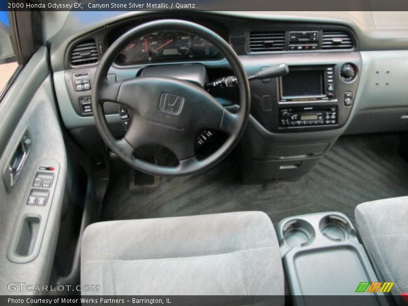 Canyon Stone Silver Metallic / Quartz 2000 Honda Odyssey EX