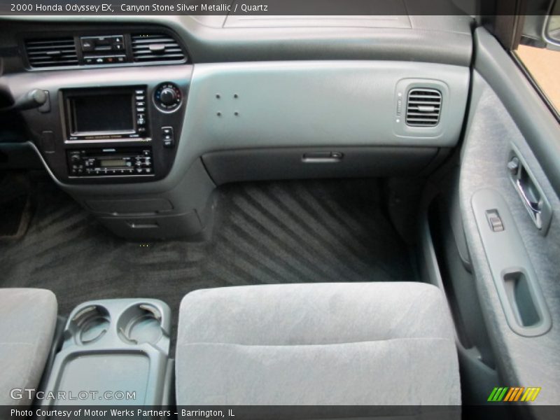 Canyon Stone Silver Metallic / Quartz 2000 Honda Odyssey EX
