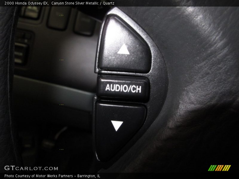Canyon Stone Silver Metallic / Quartz 2000 Honda Odyssey EX