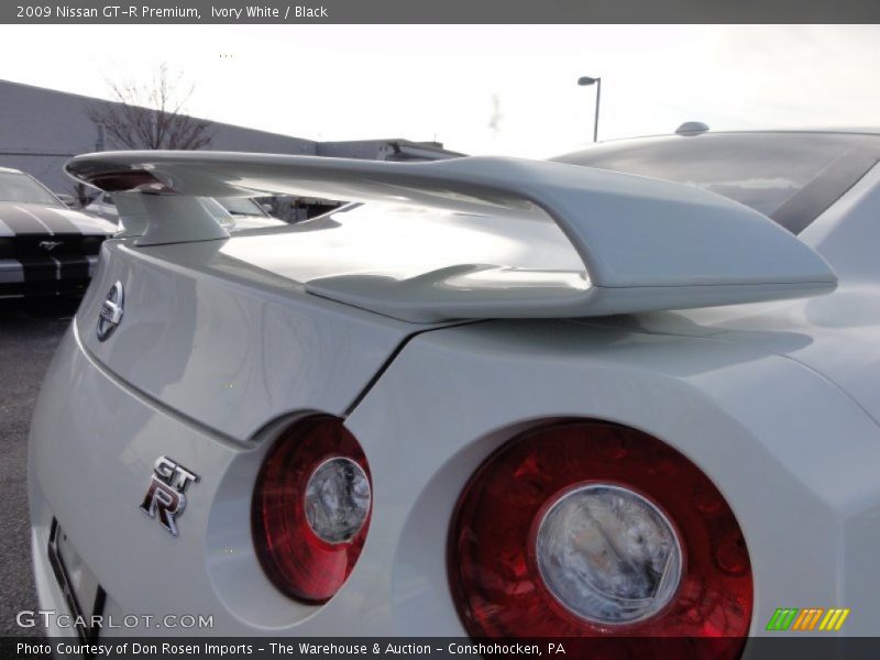 Ivory White / Black 2009 Nissan GT-R Premium