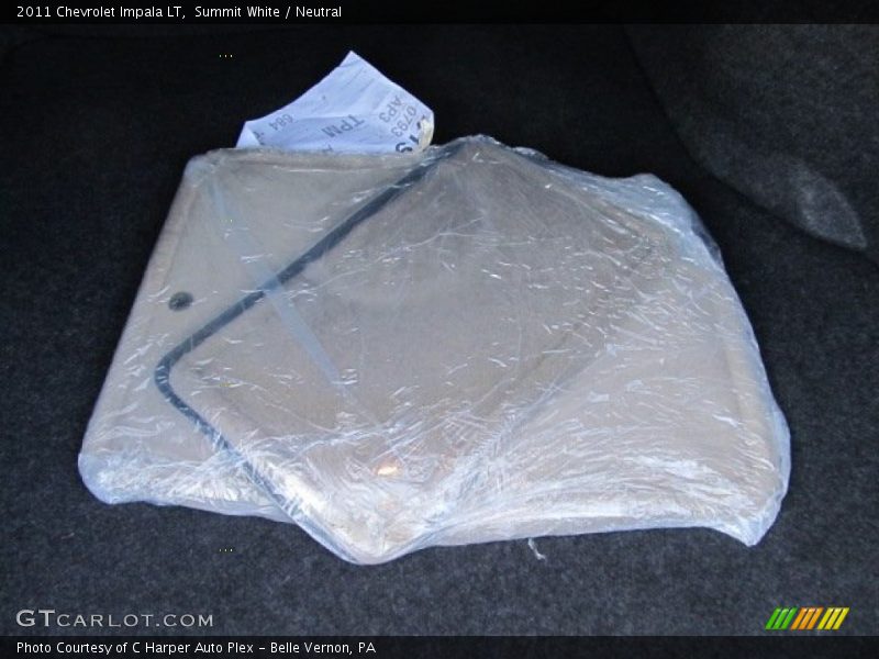 Summit White / Neutral 2011 Chevrolet Impala LT