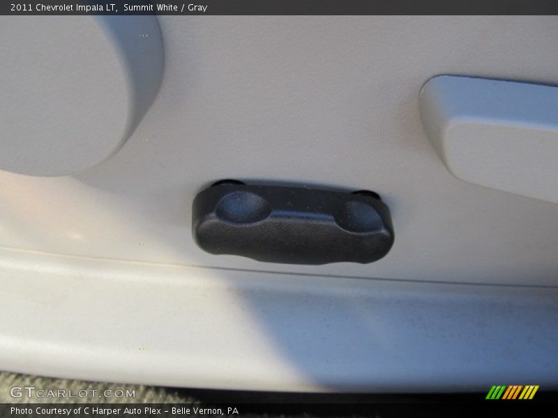 Summit White / Gray 2011 Chevrolet Impala LT