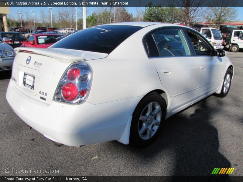 Satin White Pearl / Charcoal 2006 Nissan Altima 2.5 S Special Edition