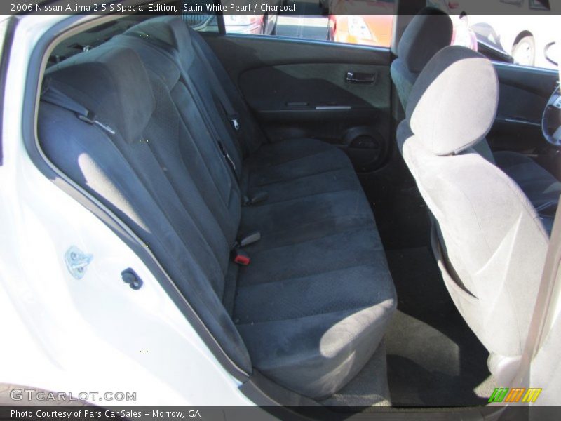 Satin White Pearl / Charcoal 2006 Nissan Altima 2.5 S Special Edition
