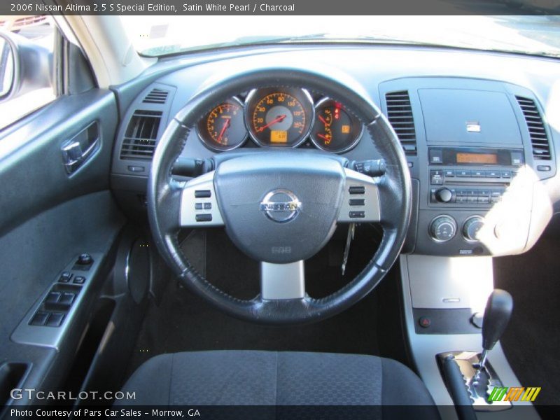 Satin White Pearl / Charcoal 2006 Nissan Altima 2.5 S Special Edition
