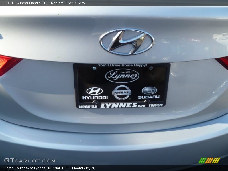 Radiant Silver / Gray 2011 Hyundai Elantra GLS