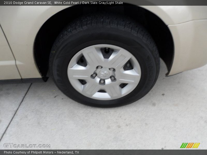 White Gold Pearl / Dark Slate Gray/Light Shale 2010 Dodge Grand Caravan SE