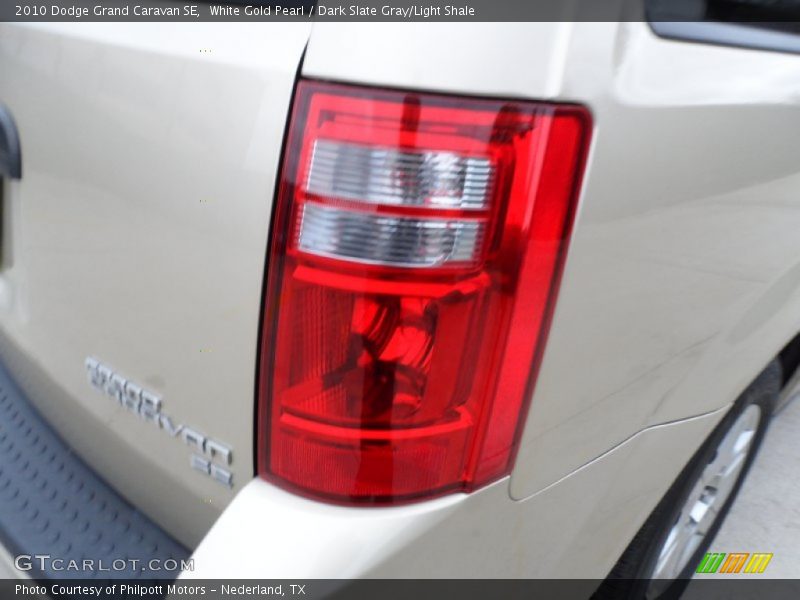 White Gold Pearl / Dark Slate Gray/Light Shale 2010 Dodge Grand Caravan SE