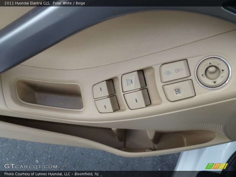 Polar White / Beige 2011 Hyundai Elantra GLS