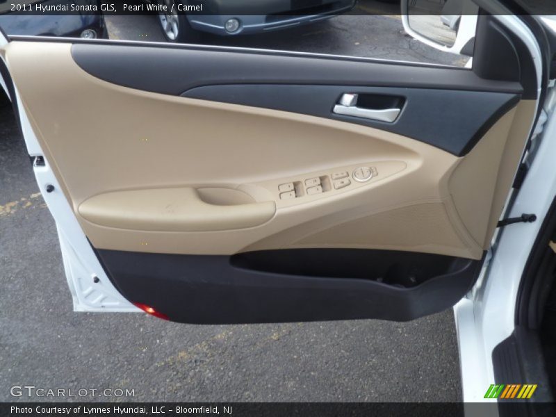 Pearl White / Camel 2011 Hyundai Sonata GLS