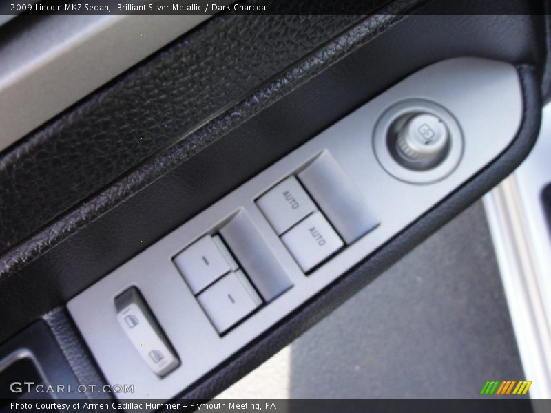 Brilliant Silver Metallic / Dark Charcoal 2009 Lincoln MKZ Sedan
