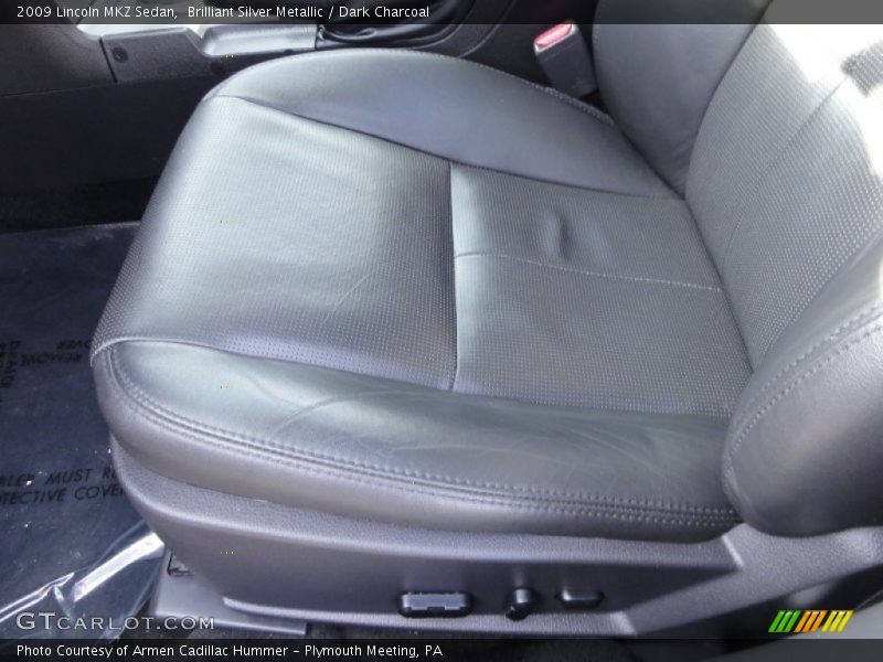 Brilliant Silver Metallic / Dark Charcoal 2009 Lincoln MKZ Sedan