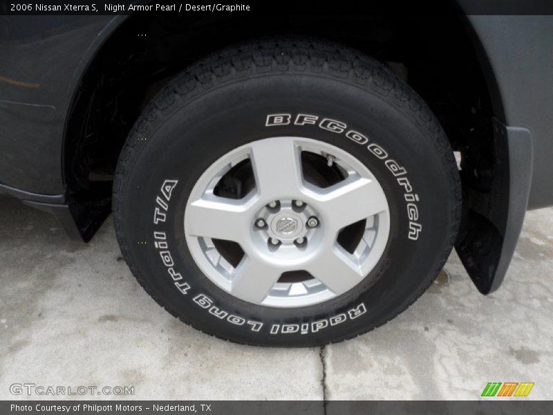 Night Armor Pearl / Desert/Graphite 2006 Nissan Xterra S