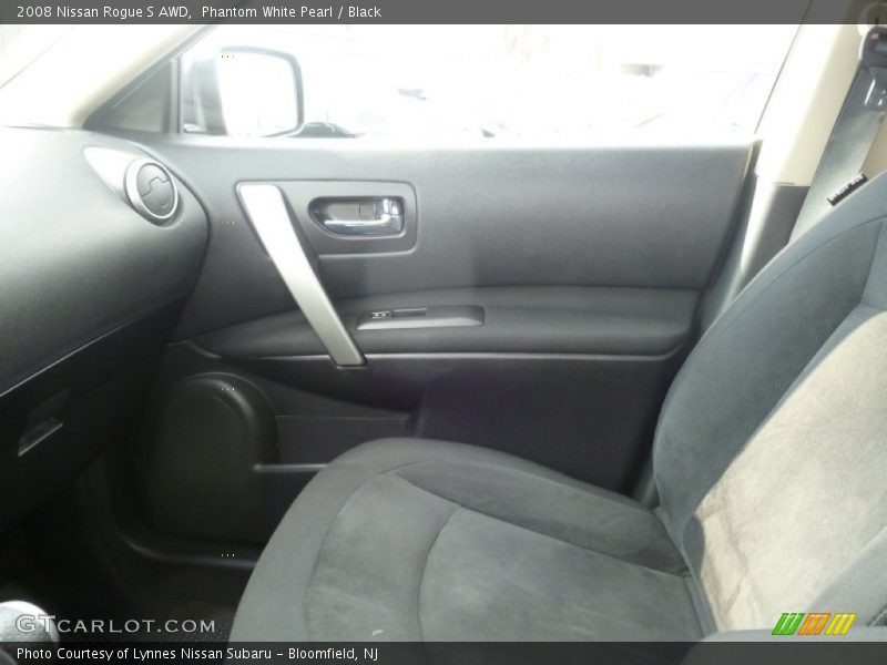 Phantom White Pearl / Black 2008 Nissan Rogue S AWD