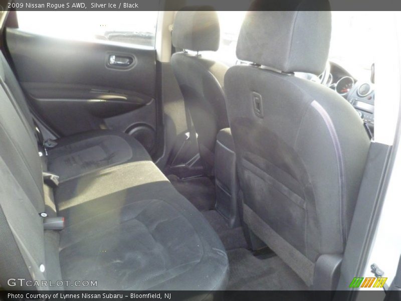 Silver Ice / Black 2009 Nissan Rogue S AWD