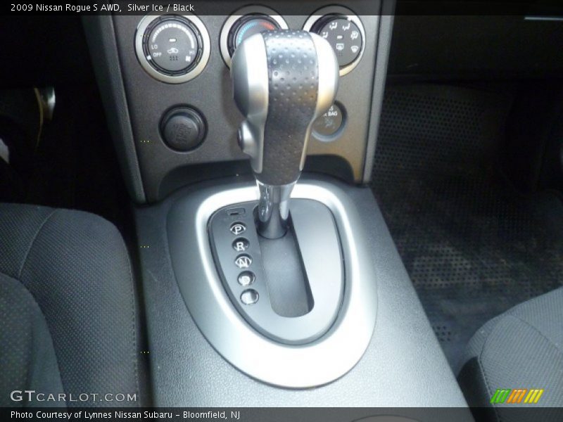 Silver Ice / Black 2009 Nissan Rogue S AWD