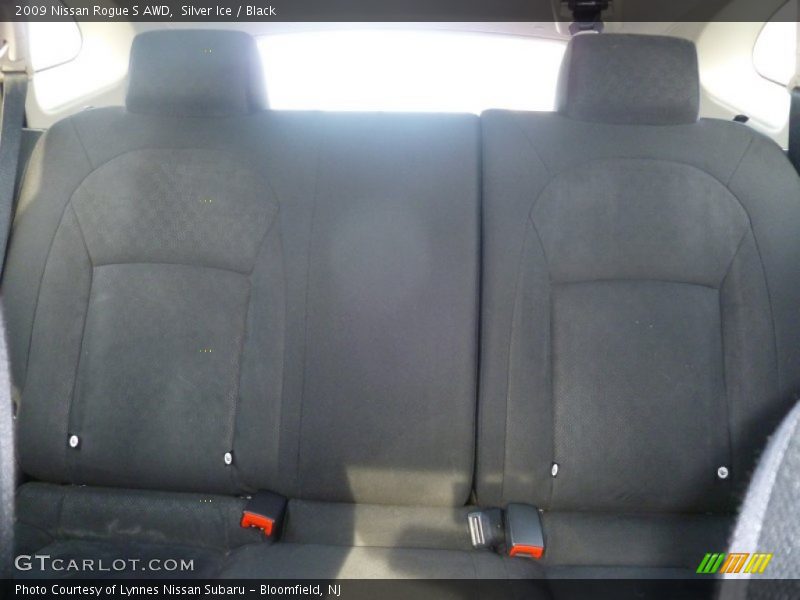 Silver Ice / Black 2009 Nissan Rogue S AWD