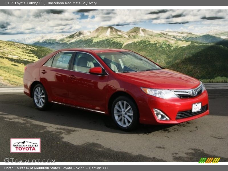 Barcelona Red Metallic / Ivory 2012 Toyota Camry XLE