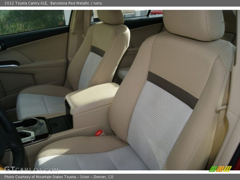 Barcelona Red Metallic / Ivory 2012 Toyota Camry XLE