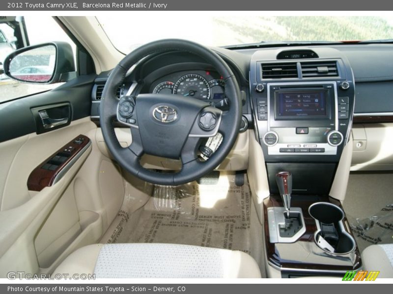 Barcelona Red Metallic / Ivory 2012 Toyota Camry XLE
