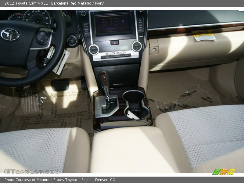 Barcelona Red Metallic / Ivory 2012 Toyota Camry XLE