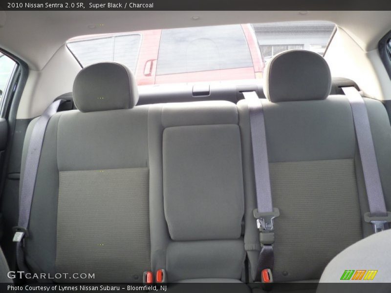 Super Black / Charcoal 2010 Nissan Sentra 2.0 SR