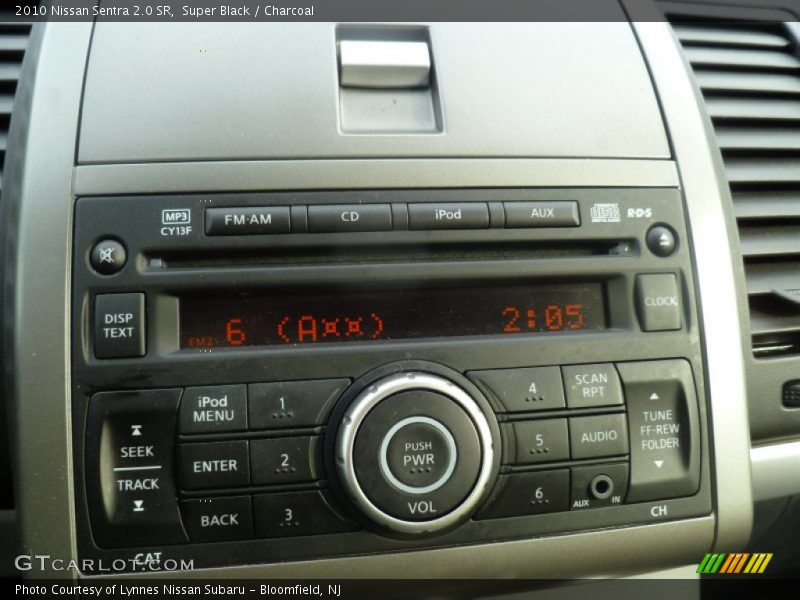 Super Black / Charcoal 2010 Nissan Sentra 2.0 SR