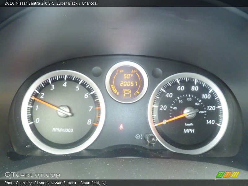 Super Black / Charcoal 2010 Nissan Sentra 2.0 SR
