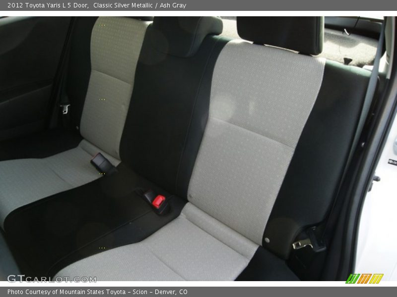 Classic Silver Metallic / Ash Gray 2012 Toyota Yaris L 5 Door
