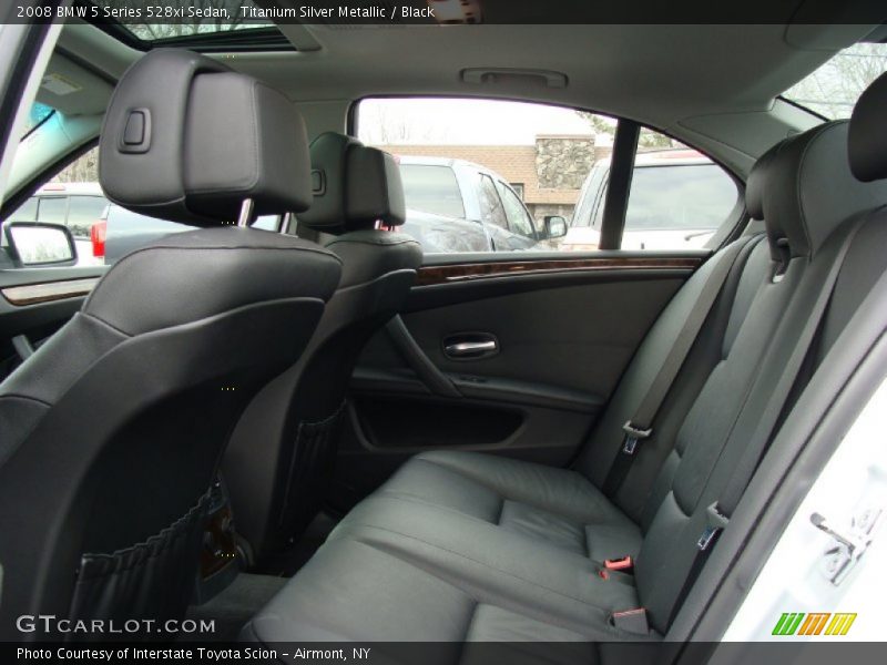 Titanium Silver Metallic / Black 2008 BMW 5 Series 528xi Sedan