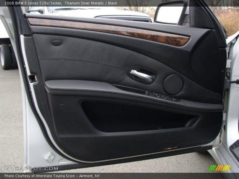 Titanium Silver Metallic / Black 2008 BMW 5 Series 528xi Sedan