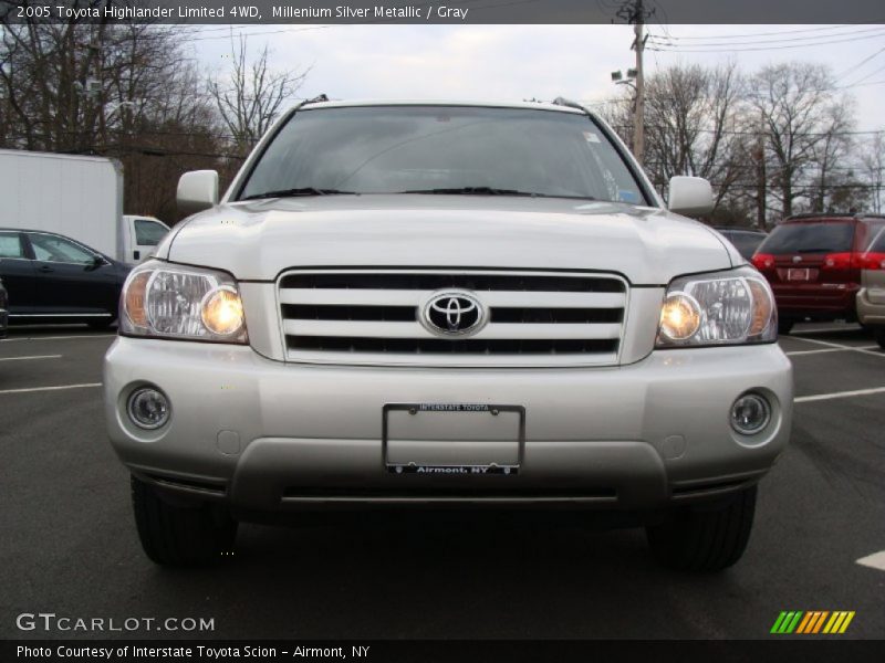Millenium Silver Metallic / Gray 2005 Toyota Highlander Limited 4WD