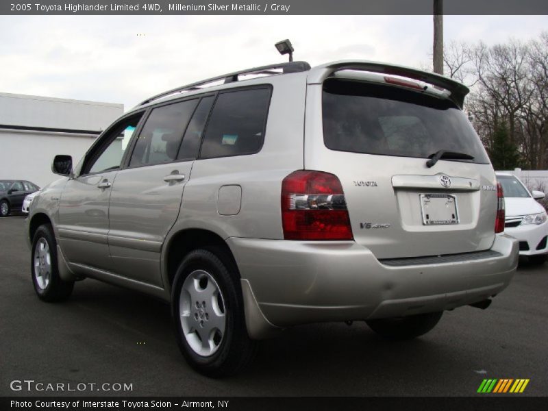 Millenium Silver Metallic / Gray 2005 Toyota Highlander Limited 4WD