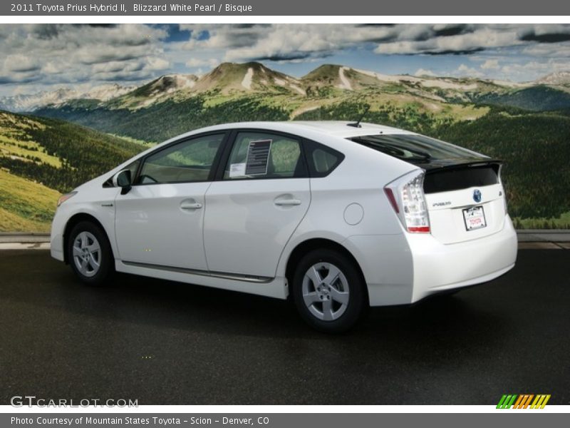 Blizzard White Pearl / Bisque 2011 Toyota Prius Hybrid II