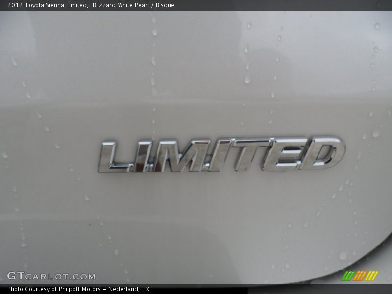 Blizzard White Pearl / Bisque 2012 Toyota Sienna Limited