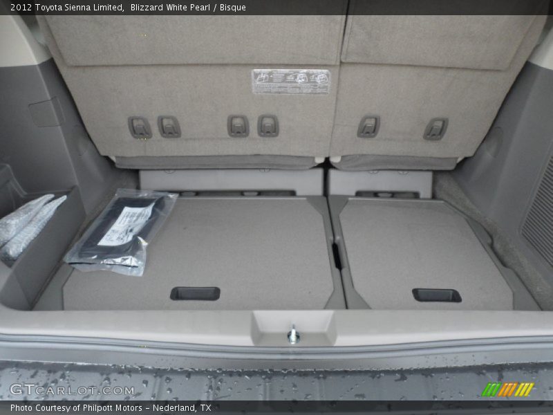 Blizzard White Pearl / Bisque 2012 Toyota Sienna Limited