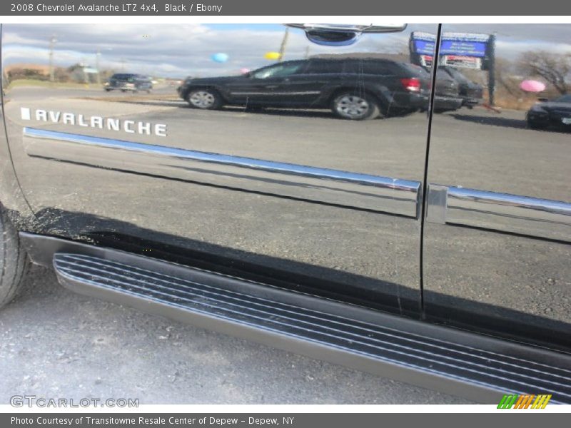 Black / Ebony 2008 Chevrolet Avalanche LTZ 4x4