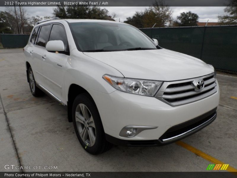 Blizzard White Pearl / Ash 2012 Toyota Highlander Limited